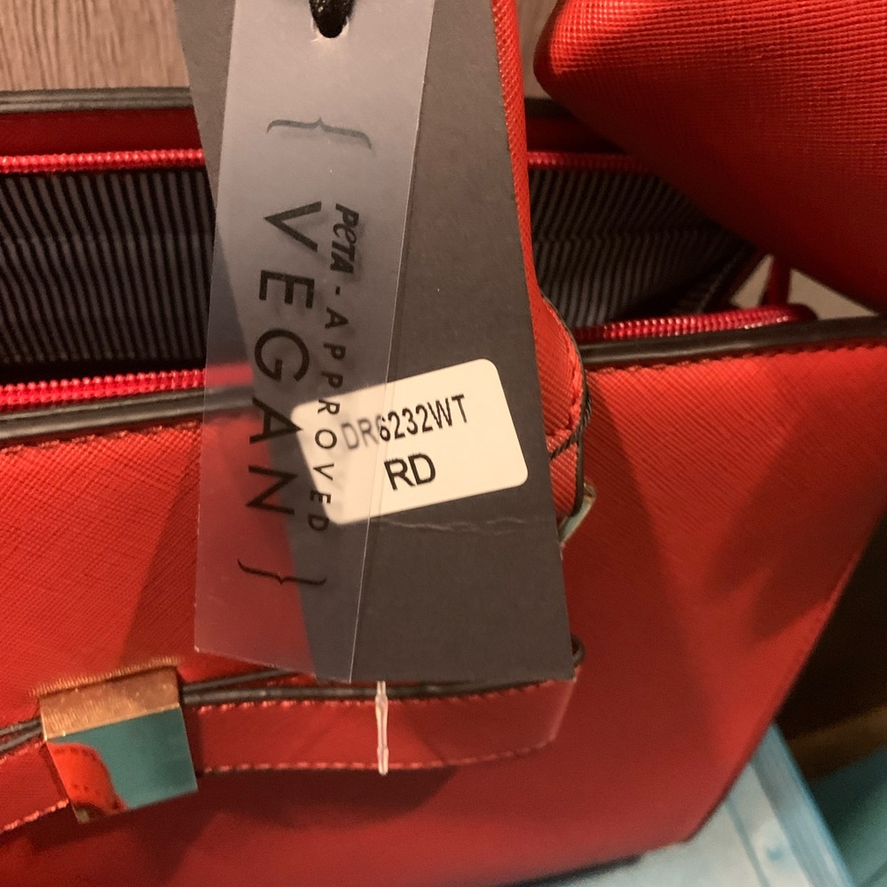 ✨NWT✨Three Piece Set of Red Handbags - Picture 5 of 12